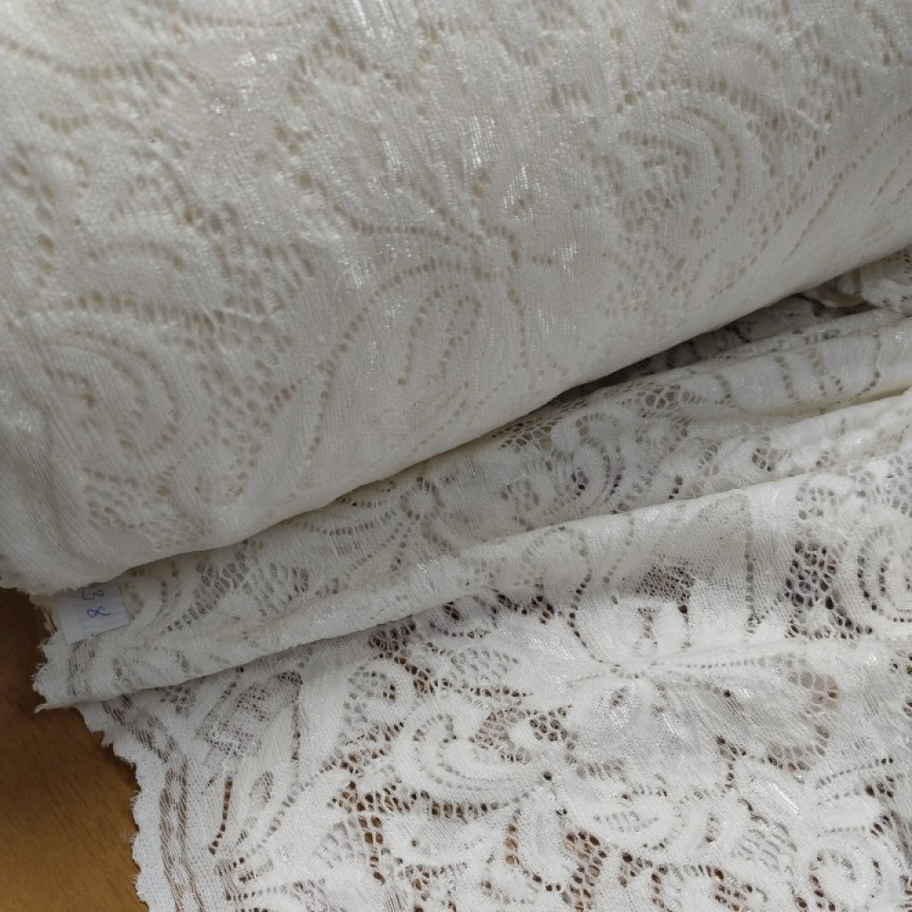 Гипюр стрейчевый кремовый